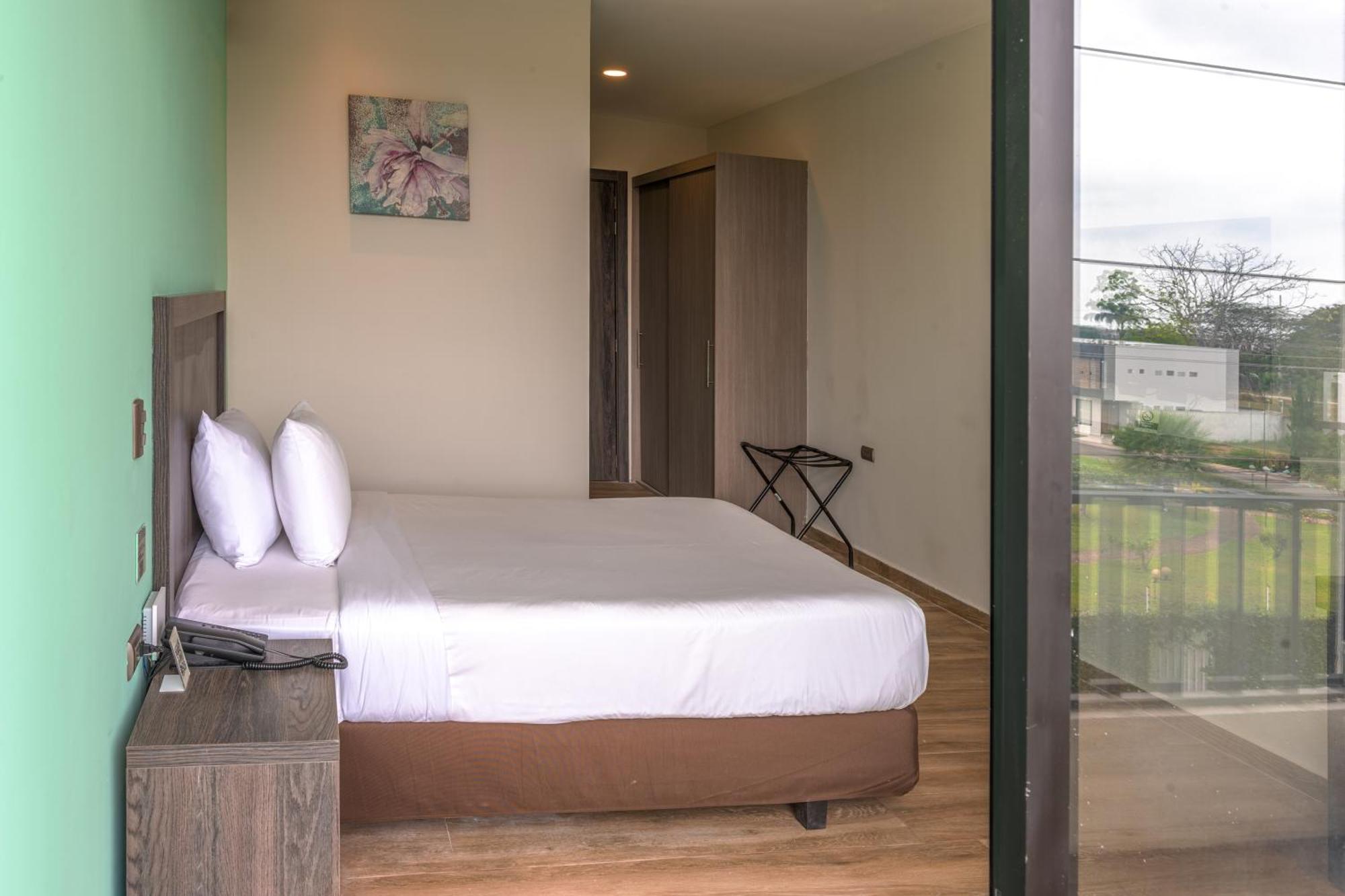 REEC Machala by Oro Verde Hotels Exterior foto